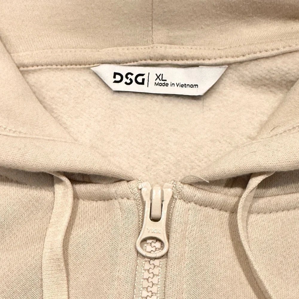 DSG Women's Classic Cream Fleece Full Zip-Up Hood Sweatshirt Size XL NWOT - Picture 8 of 11